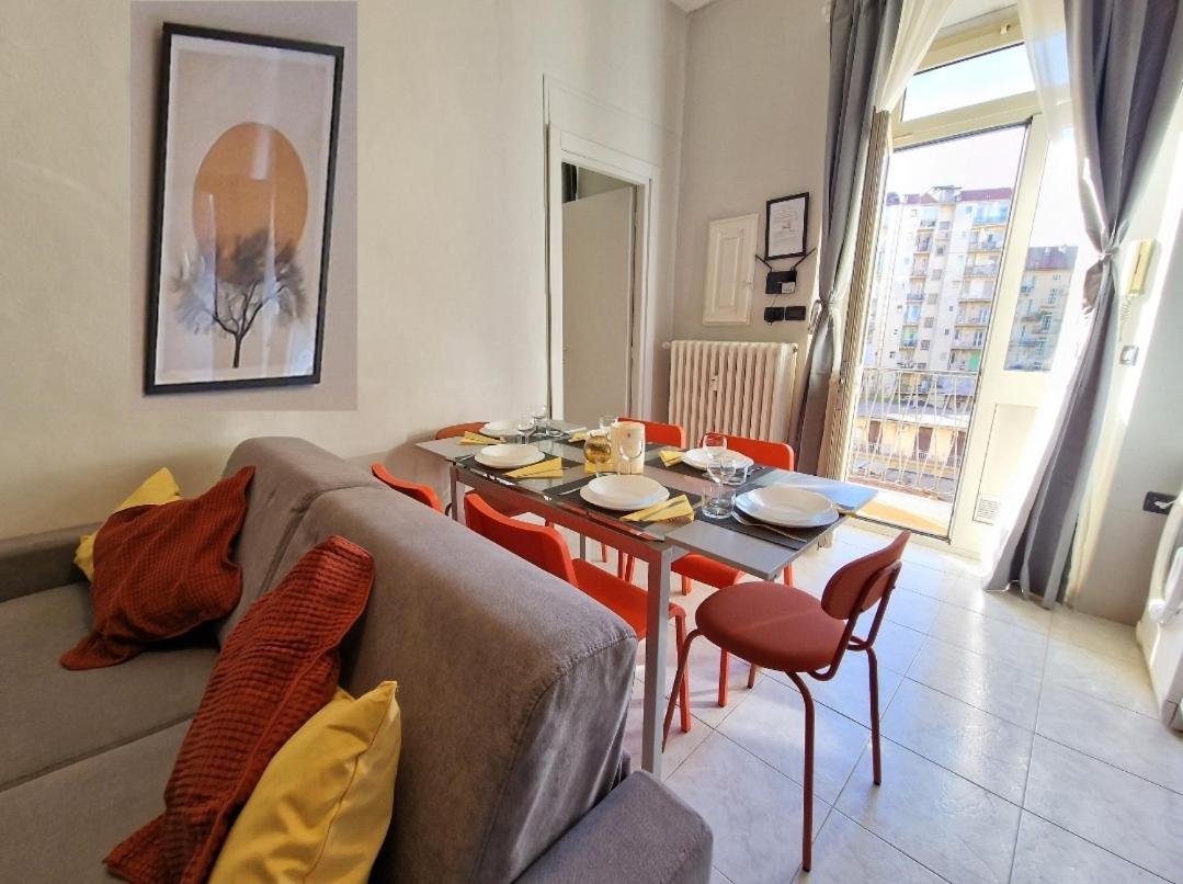 Apartament Casa Din Din Turyn Zewnętrze zdjęcie
