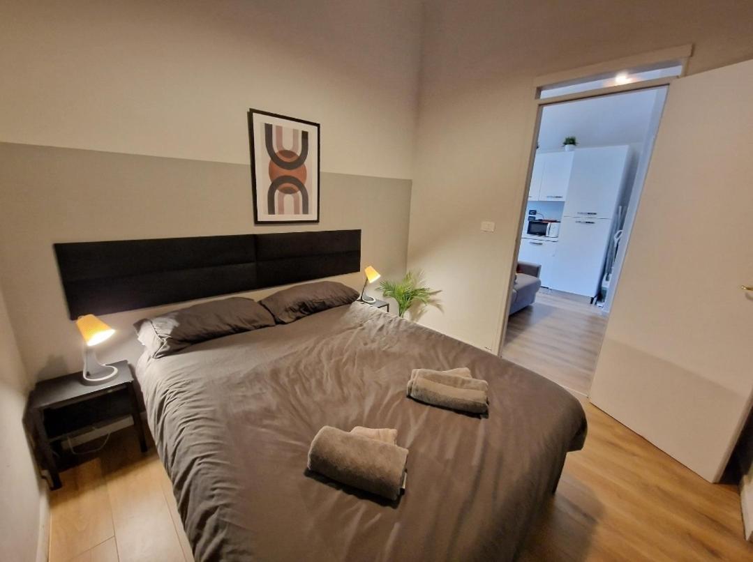 Apartament Casa Din Din Turyn Zewnętrze zdjęcie
