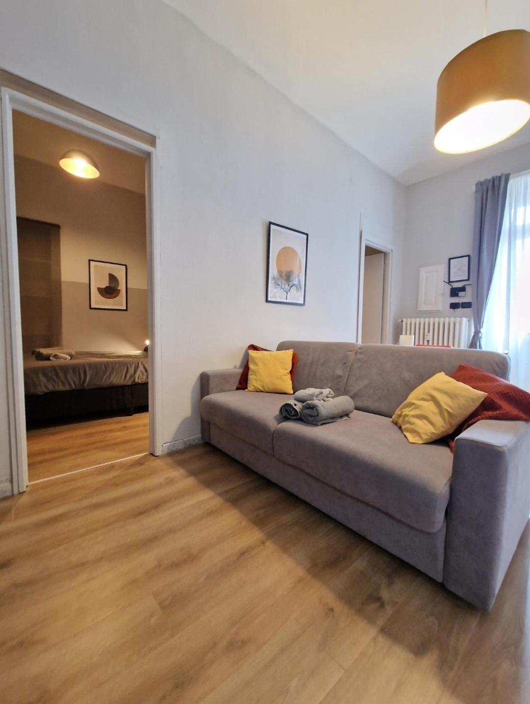 Apartament Casa Din Din Turyn Zewnętrze zdjęcie